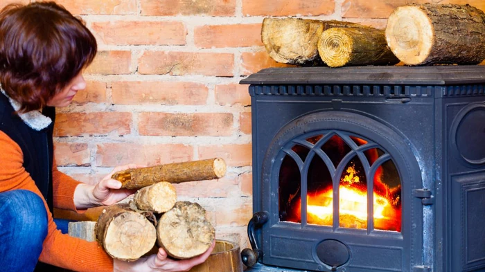 Kaj ne smete uporabljati za ogrevanje štedilnika: 5 napak, ki povzročajo požare