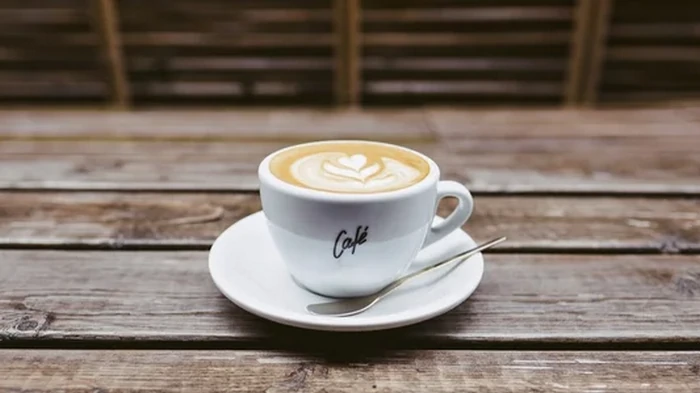 Ali je mogoče piti kavo s hipertenzijo: dietetik je dal jasen odgovor