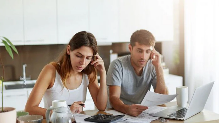 Kako težave v odnosih vplivajo na delo in druga področja življenja: resnica, ki je nihče ne opazi